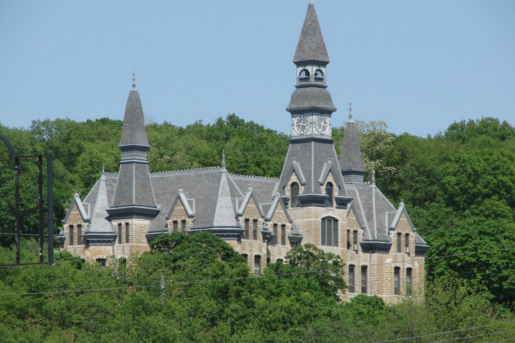 Homes for Sale in Parkville Group O'Dell